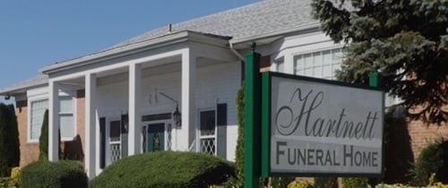 hartnett_funeral_home_logo